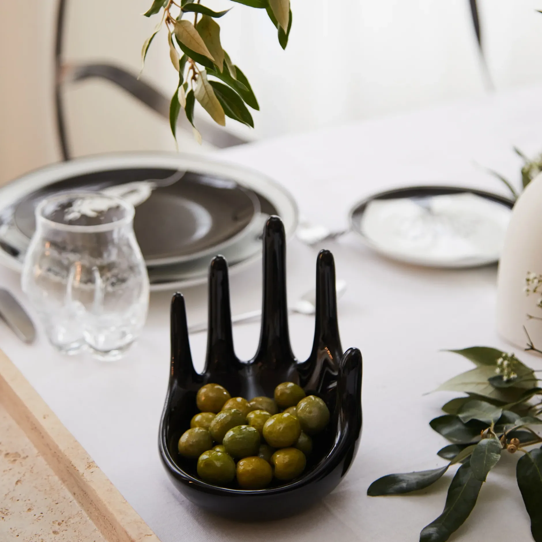 Anissa Kermiche Handful (Black)- Home