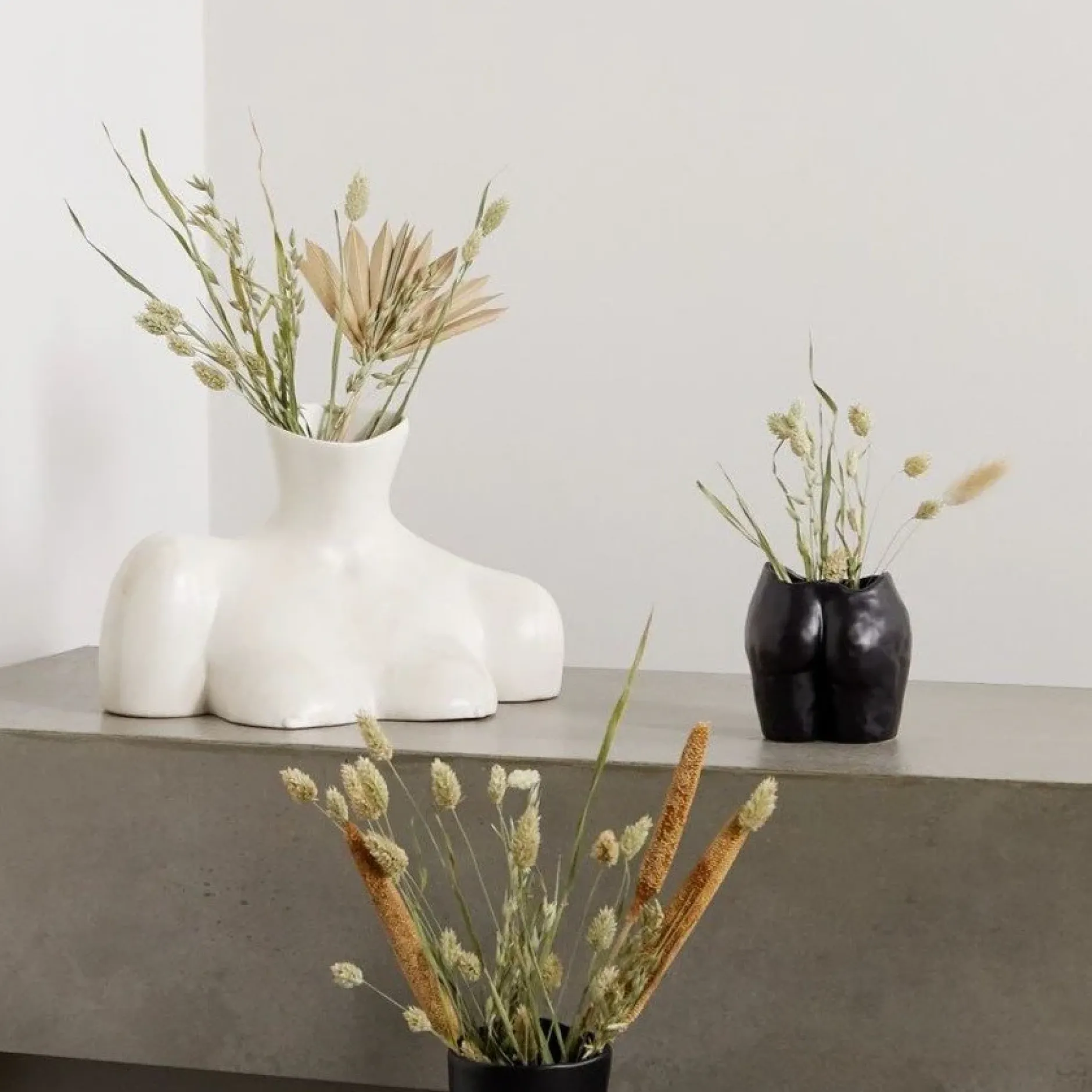 Anissa Kermiche Popotin Pot (Black)- Home